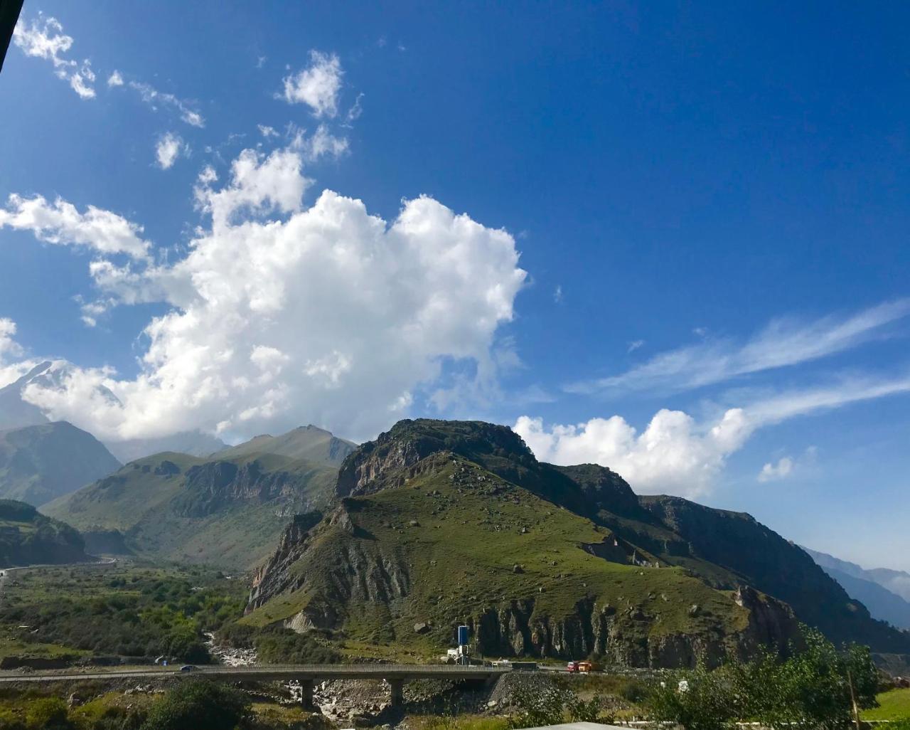 Riverside Kazbegi Экстерьер фото